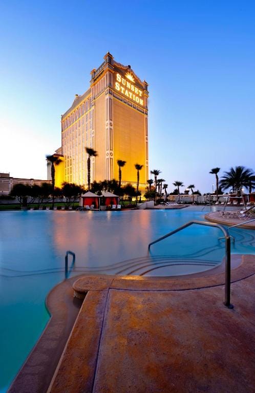 Sunset Station Hotel & Casino — 4