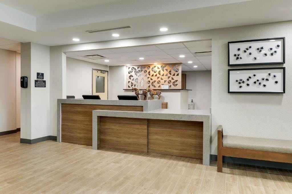 Candlewood Suites Lexington by IHG — 5