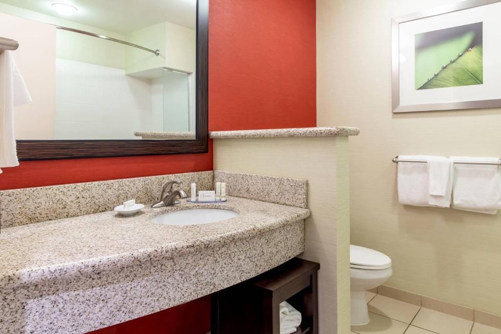Courtyard by Marriott Lexington Keeneland/Airport — 3