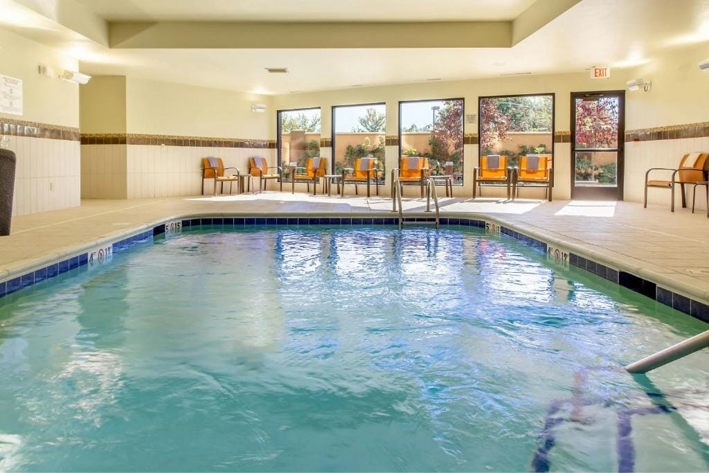 Courtyard by Marriott Lexington Keeneland/Airport — 4