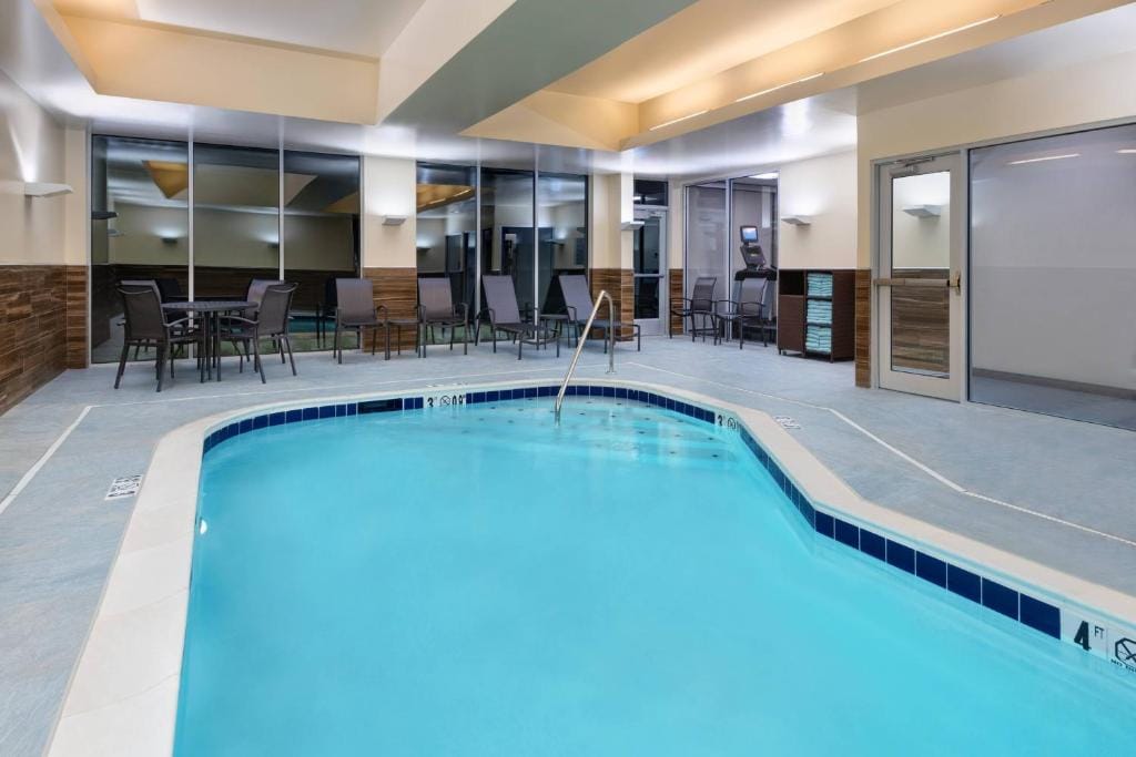 Fairfield Inn & Suites by Marriott Lexington East/I-75 — 4