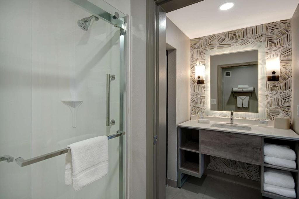 Homewood Suites by Hilton Lexington-Hamburg — 3
