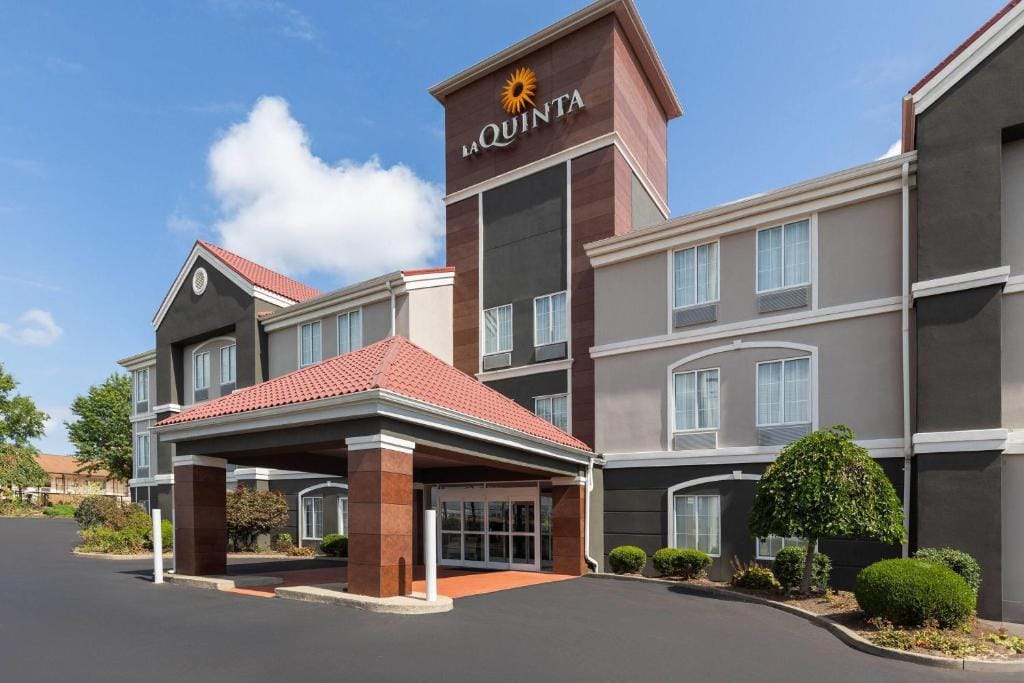 La Quinta by Wyndham Lexington South / Hamburg