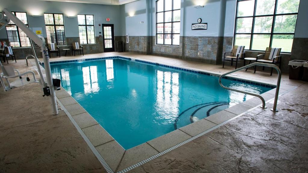 Staybridge Suites Lexington by IHG — 3