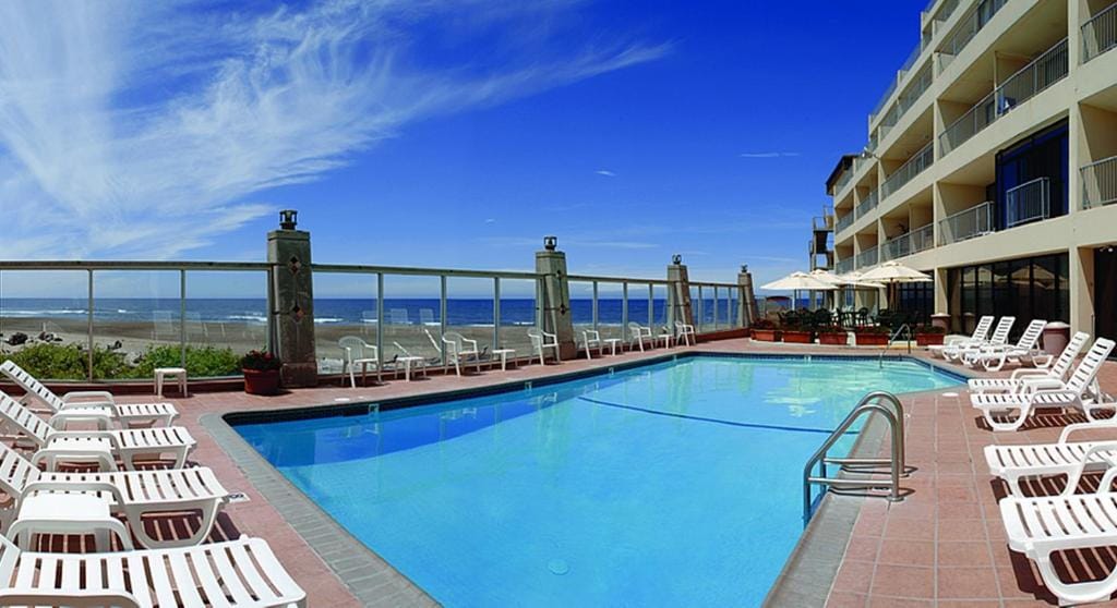 Inn at Spanish Head Resort Hotel — 3