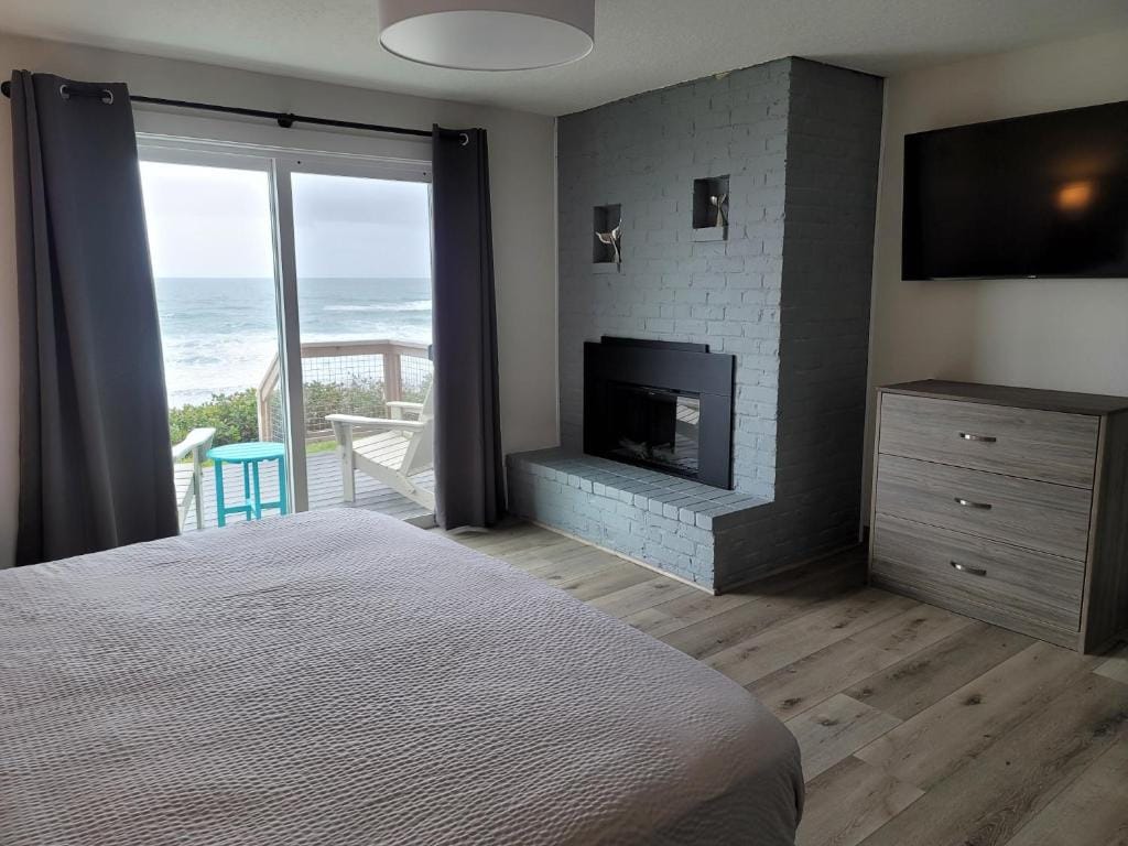 West Beach Suites — 5