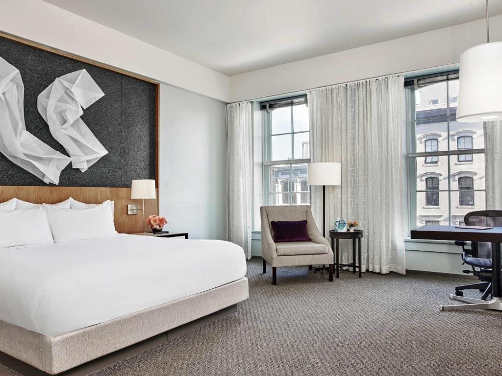 21c Museum Hotel Louisville — 2
