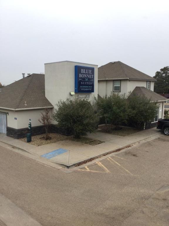 Blue Bonnet Suites -Lubbock, TX - Medical Center