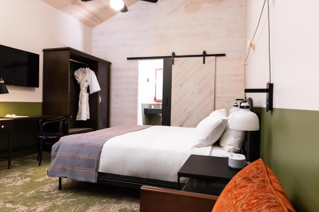 Cotton Court Hotel, by Valencia Hotel Collection — 2