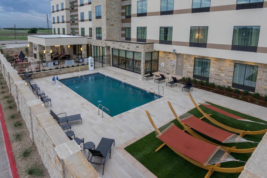 Fairfield Inn & Suites by Marriott Lubbock Southwest — 4