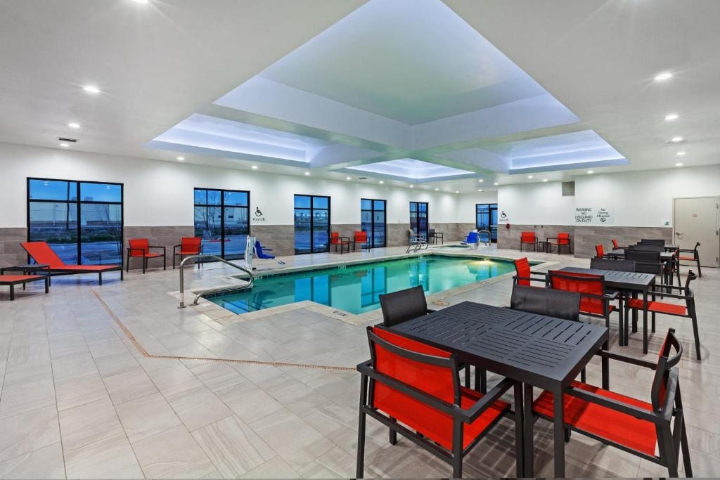 Holiday Inn Lubbock South by IHG — 4
