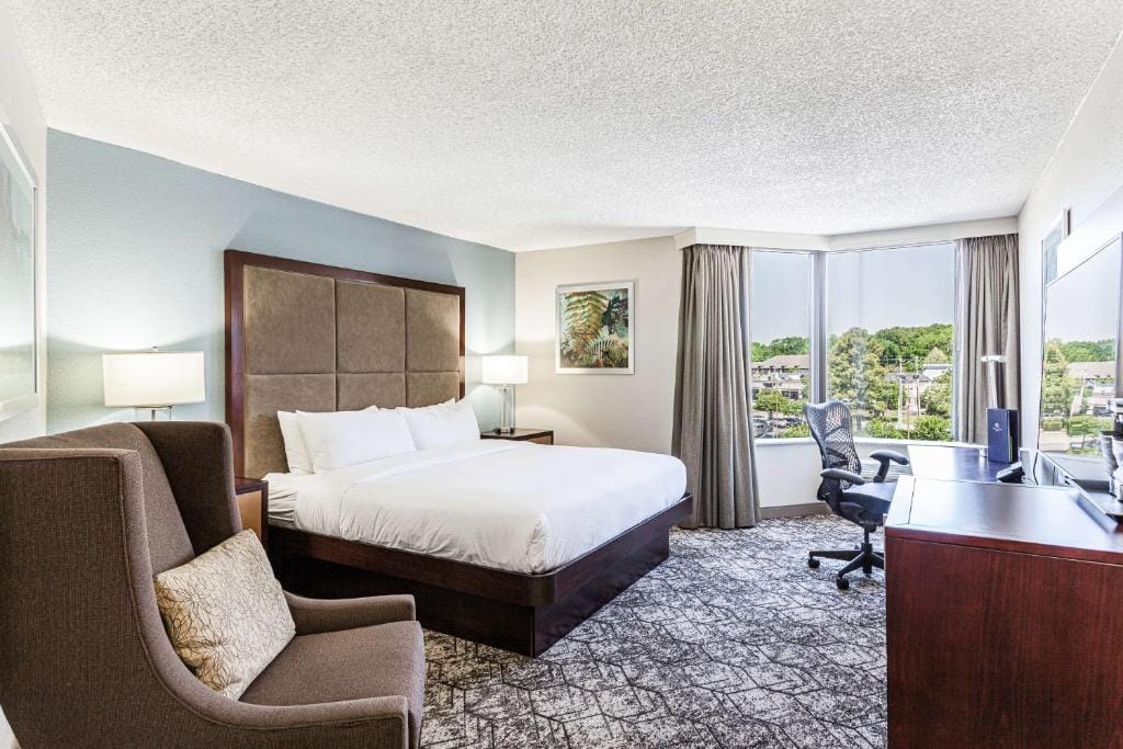 DoubleTree by Hilton Memphis — 2