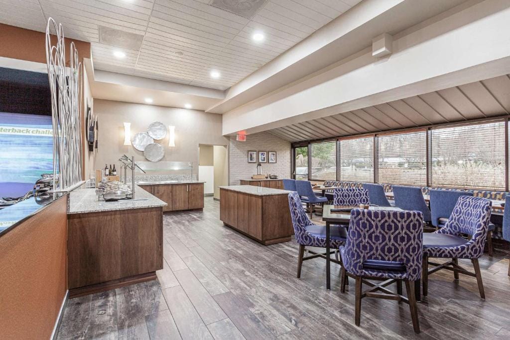 DoubleTree by Hilton Memphis — 5