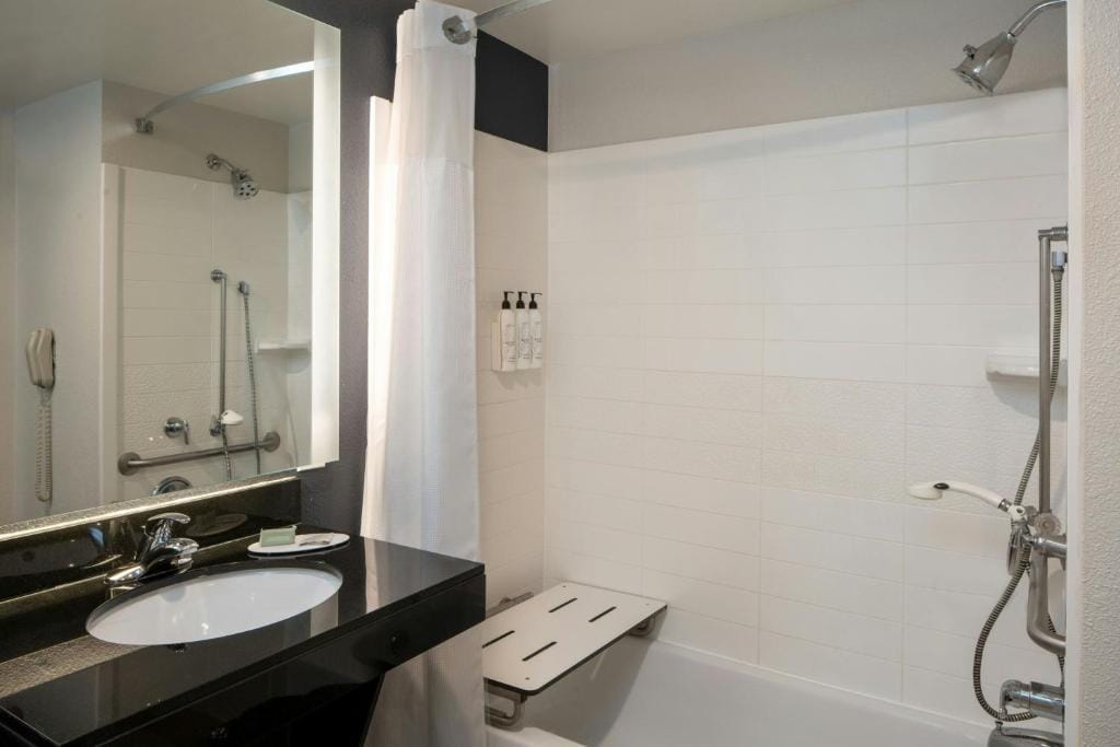 Fairfield Inn and Suites Memphis Germantown — 3
