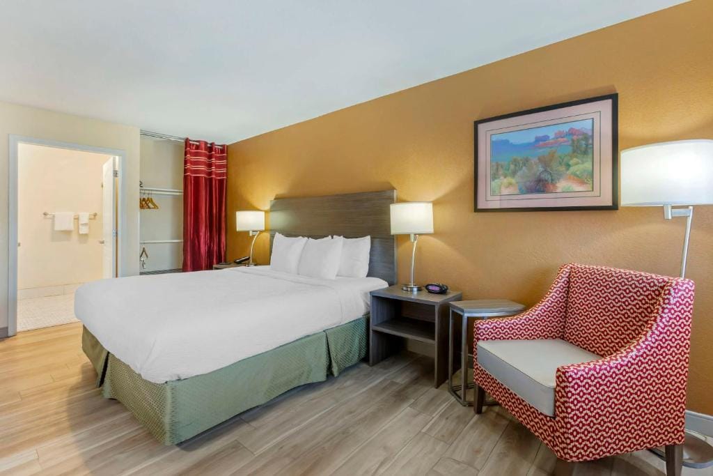 Best Western Superstition Springs Inn — 1