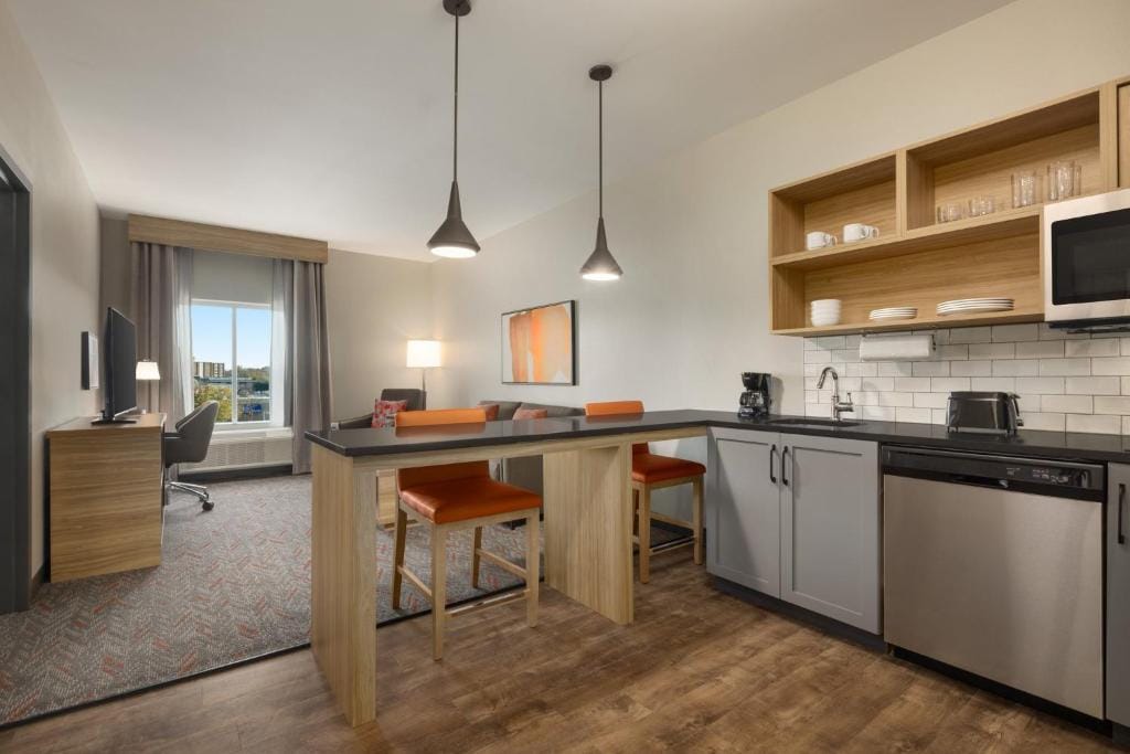 Candlewood Suites Mesa - Phoenix East by IHG — 4