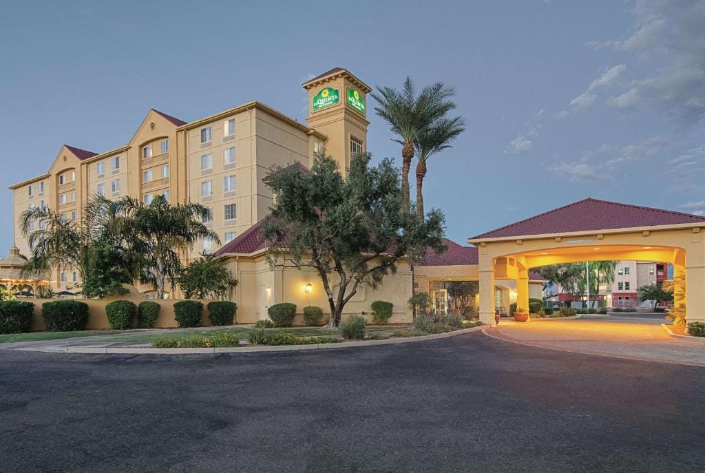 La Quinta by Wyndham Phoenix Mesa West — 1