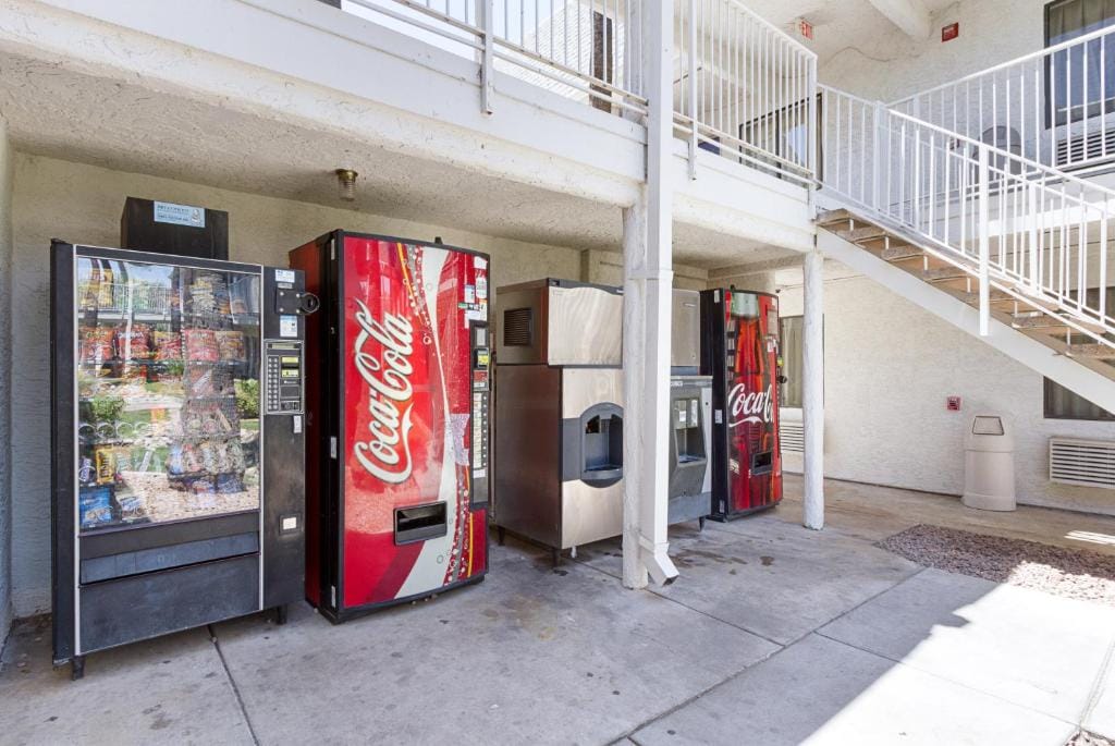Motel 6-Mesa, AZ - South — 5