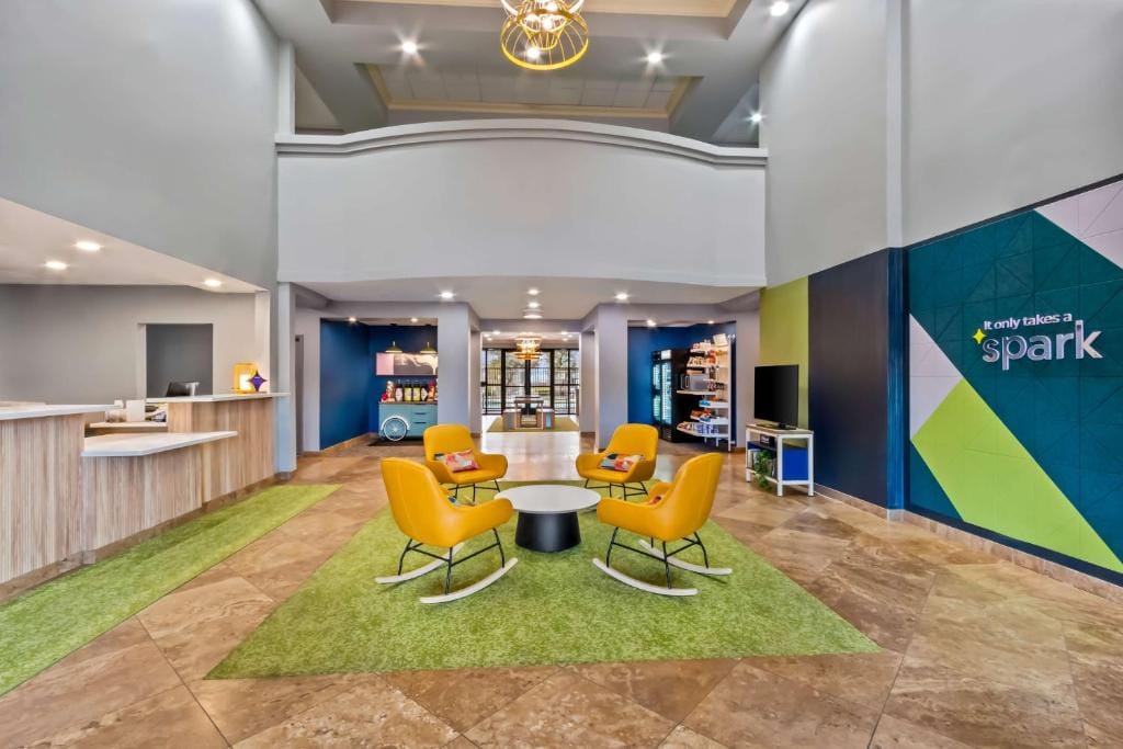 Spark by Hilton Phoenix East Mesa — 5