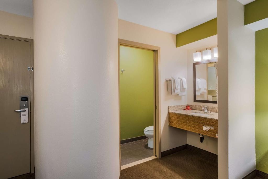 SureStay Plus by Best Western Mesa Superstition Springs — 3