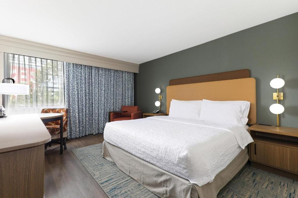Hampton Inn Miami-Coconut Grove/Coral Gables — 2