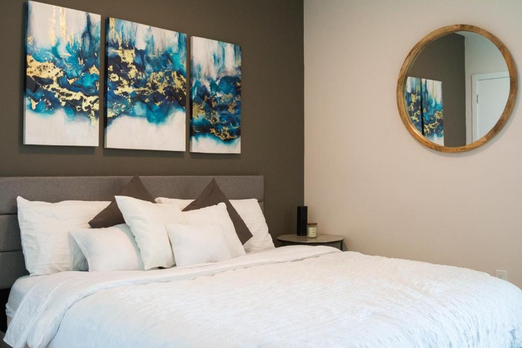 Luxury Oceanview Studio at Miami Design District — 5
