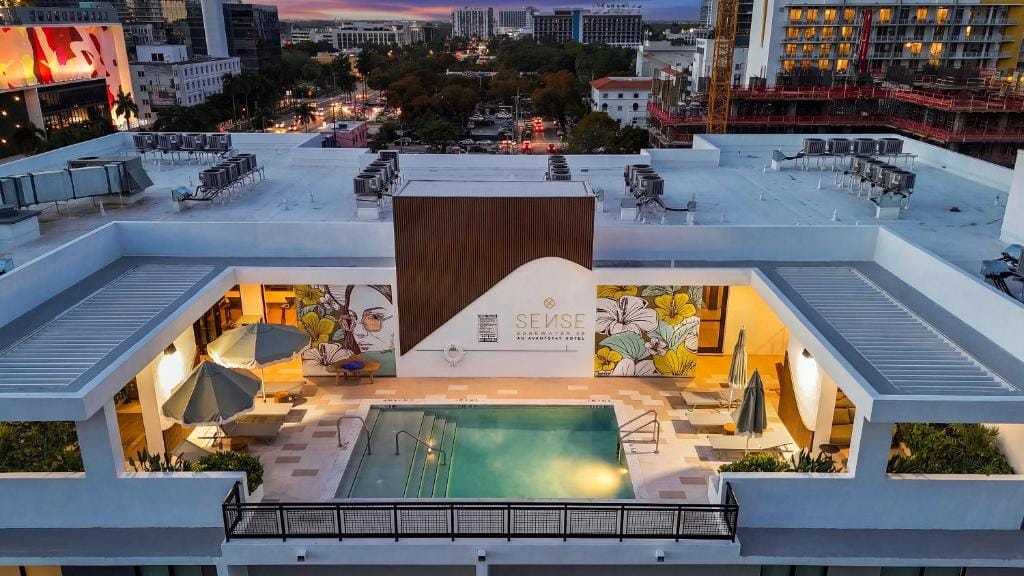 Sense28 Edgewater, an AvantStay Hotel — 4