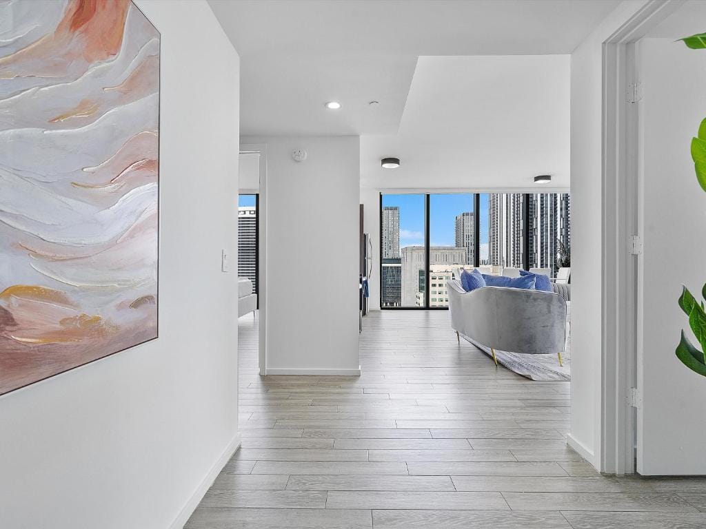 X Lounge V-Panoramic Private Residence — 3