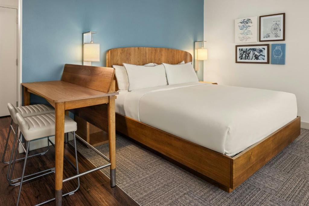 Element by Marriott Minneapolis Downtown — 5