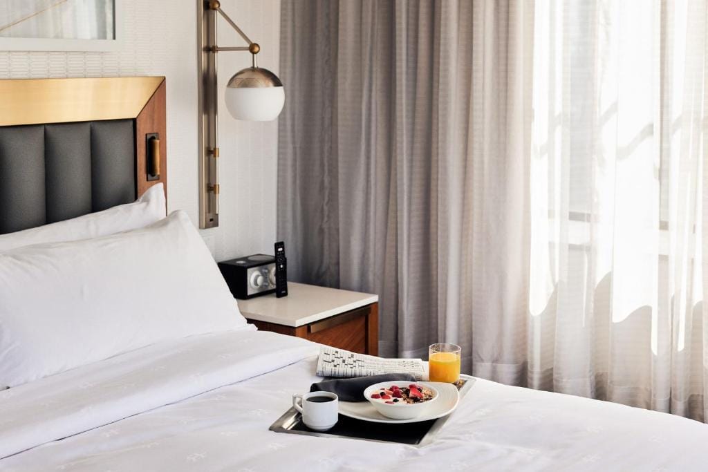 Rand Tower Hotel, Minneapolis, a Tribute Portfolio Hotel — 4