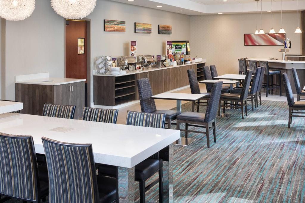 Residence Inn Minneapolis Downtown/City Center — 4