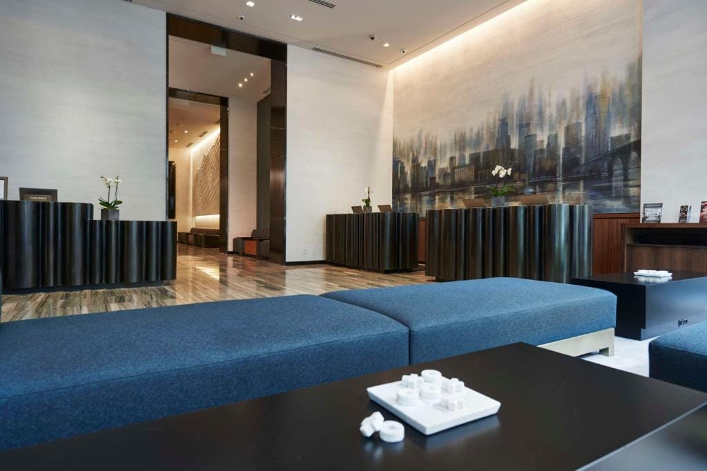 The Lofton Hotel Minneapolis, Tapestry Collection by Hilton — 5