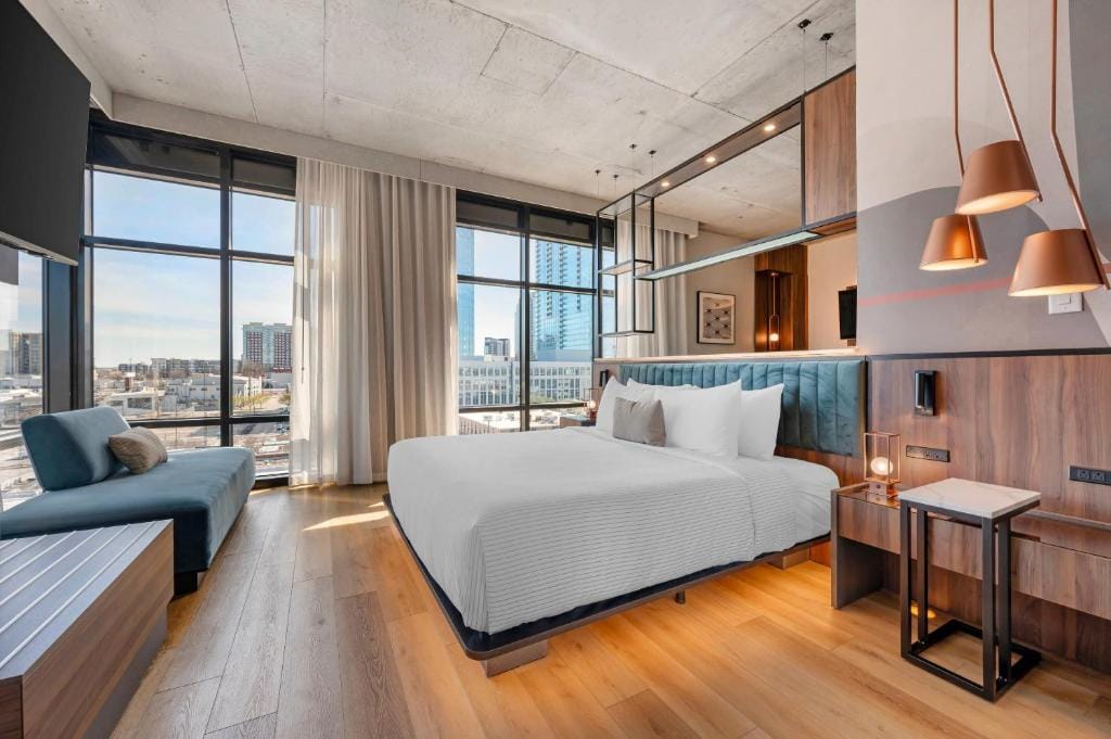 Cambria Hotel Nashville Midtown — 5