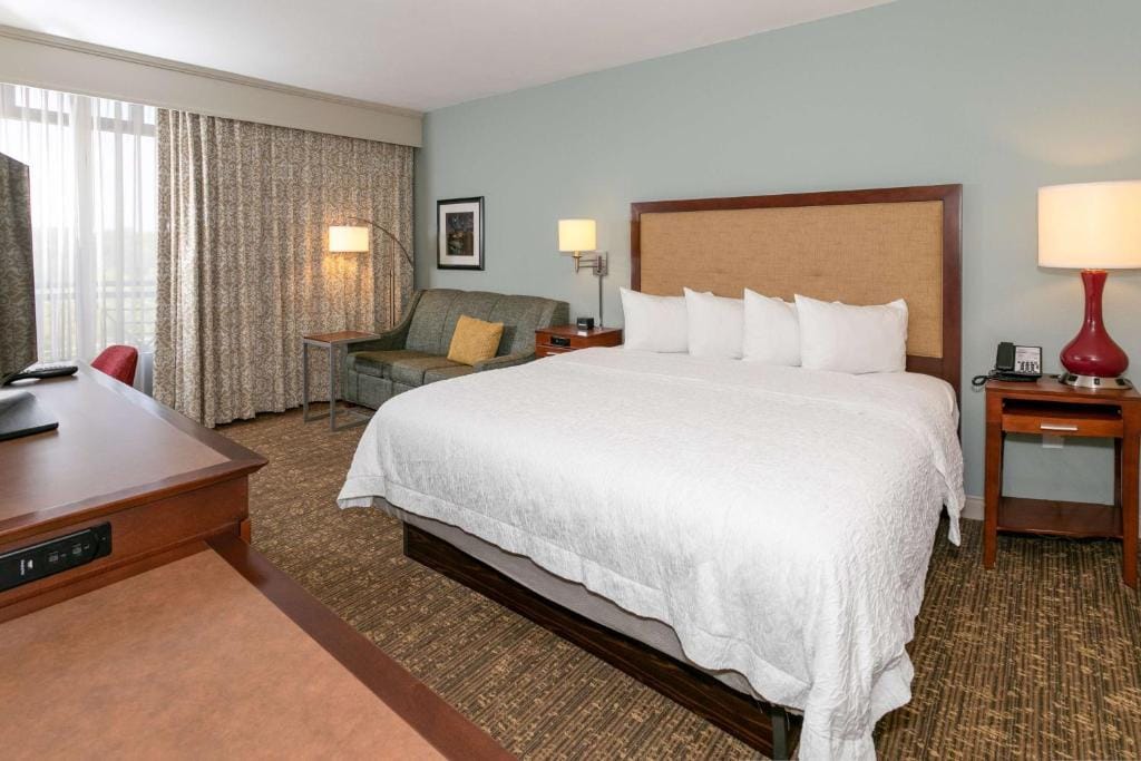 Hampton Inn & Suites Nashville-Green Hills — 2