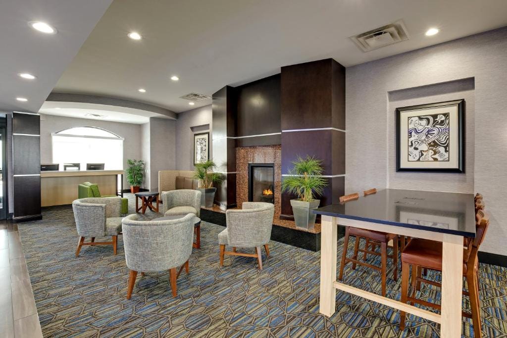 Holiday Inn Express Nashville-Opryland by IHG — 5