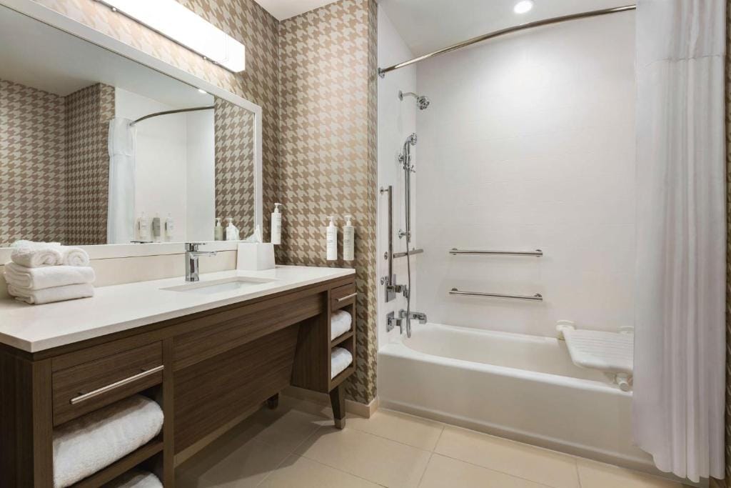 Home2 Suites By Hilton Nashville West End Avenue — 3