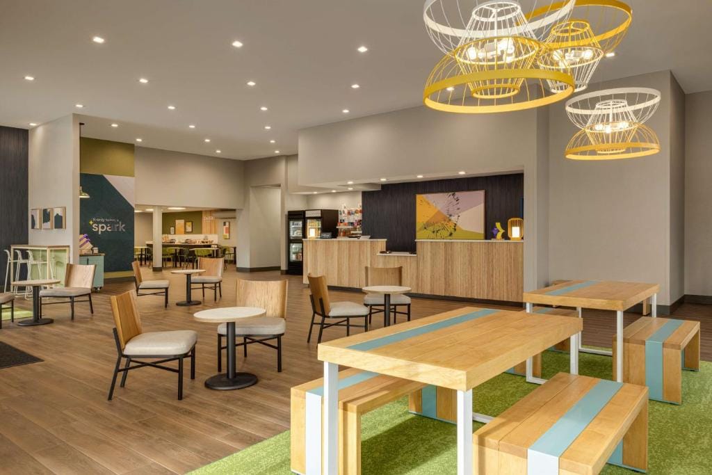Spark By Hilton Nashville At Opryland — 2