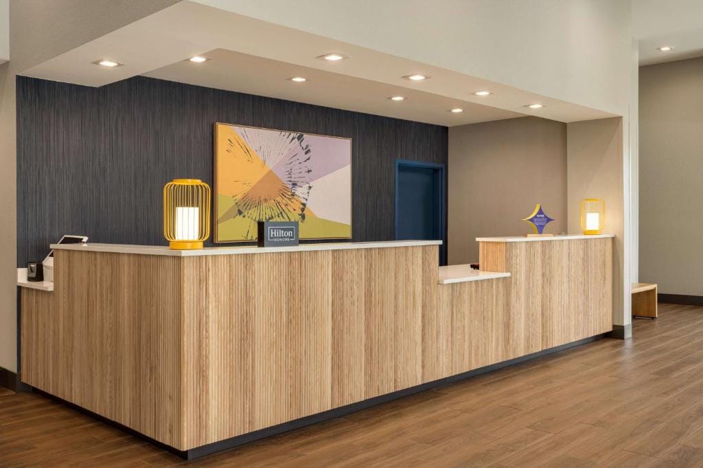 Spark By Hilton Nashville At Opryland — 5