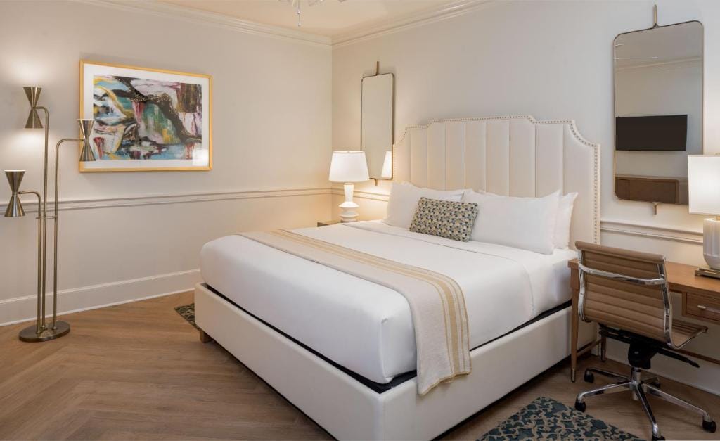 Hotel Provincial — 2
