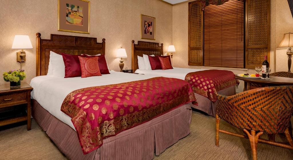 Casablanca Hotel by Library Hotel Collection — 2