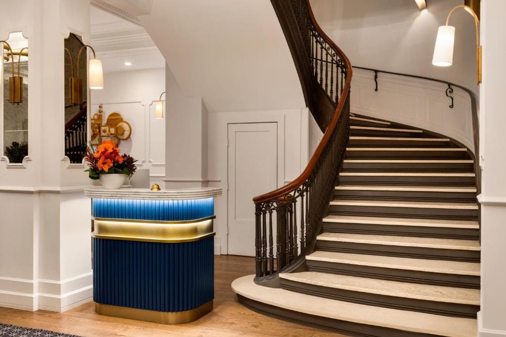 The Chemists Club Hotel — 3