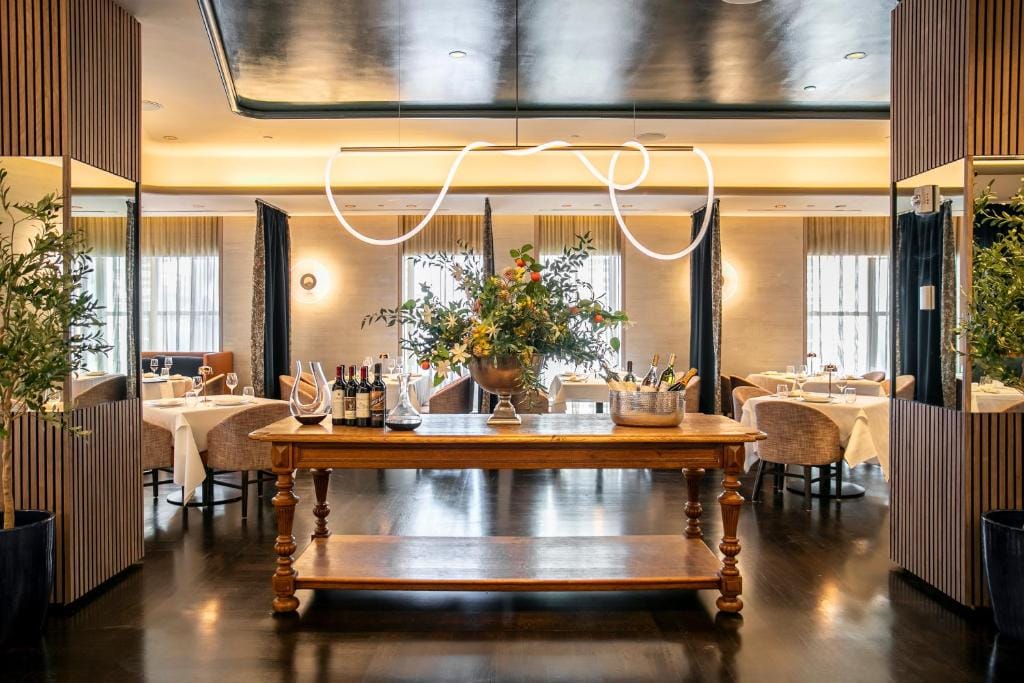 The Knickerbocker Hotel — 4