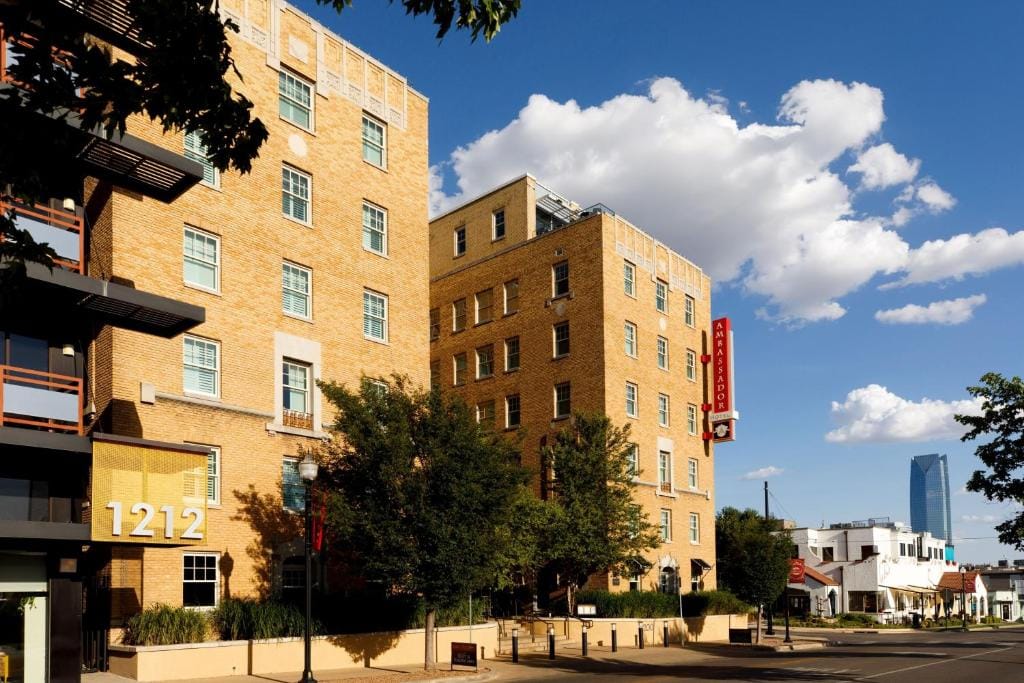 Ambassador Hotel Oklahoma City, Autograph Collection — 5