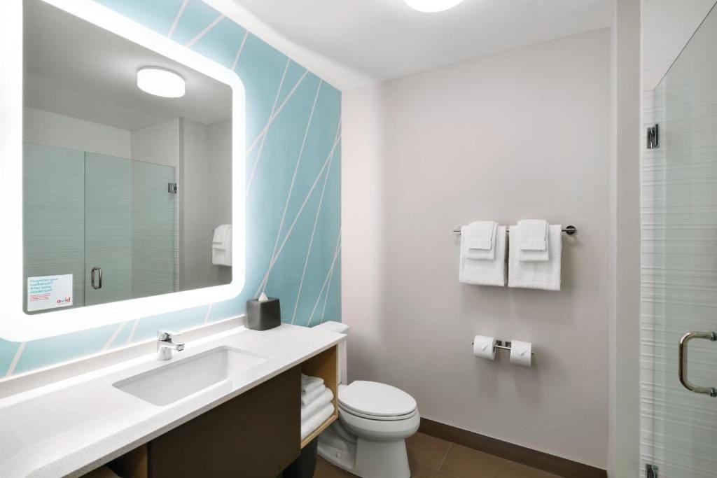 avid hotel Oklahoma City - Quail Springs by IHG — 3