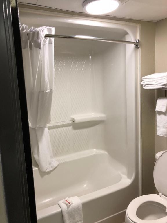 Baymont by Wyndham Oklahoma City Airport — 3
