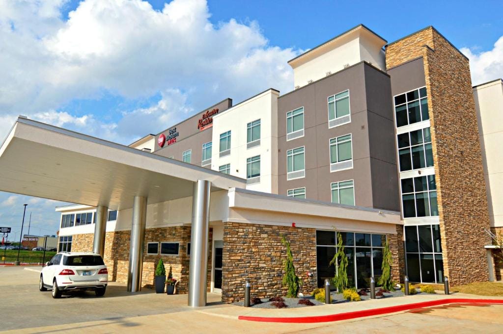 Best Western Plus Executive Residency Oklahoma City I-35 — 1