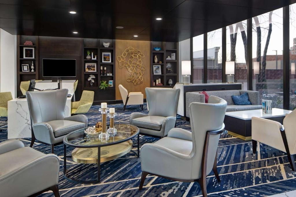 Embassy Suites By Hilton Oklahoma City Northwest — 5
