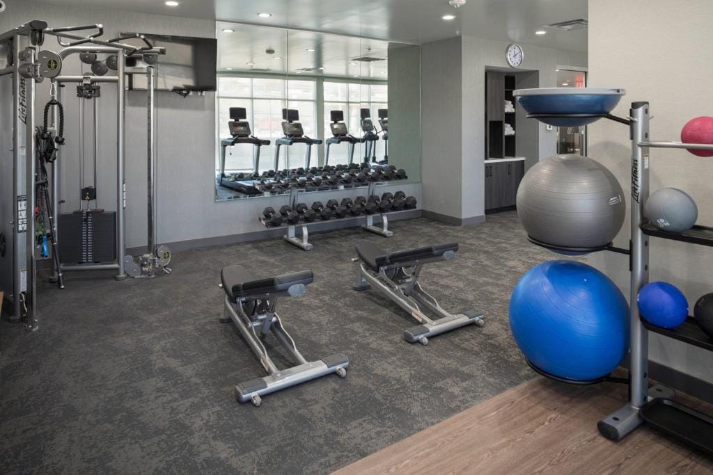 Fairfield Inn & Suites by Marriott Oklahoma City Downtown — 5