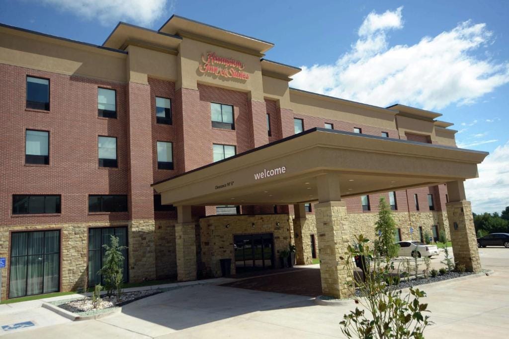 Hampton Inn & Suites Oklahoma City/Quail Springs — 1