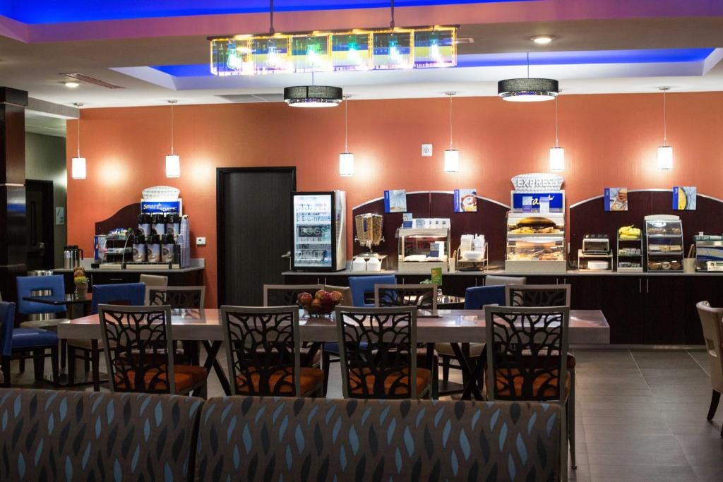 Holiday Inn Express & Suites Oklahoma City Southeast - I-35 by IHG — 5